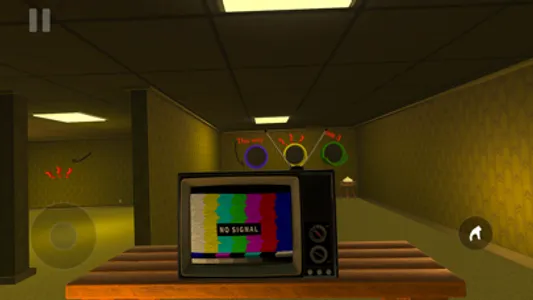 Survive In Scary Yellow Room screenshot 2