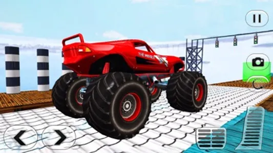 Impossible Stunt Monster Truck screenshot 3