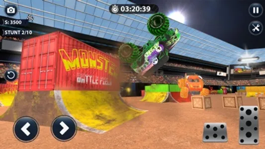 Monster Truck 4x4 Mania Racing screenshot 2